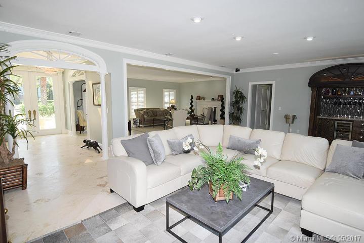 INDIALUCIE EAST - Residential