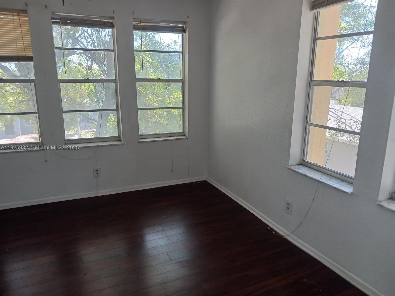 FRESHWATER ADD TO WPB - Residential Lease