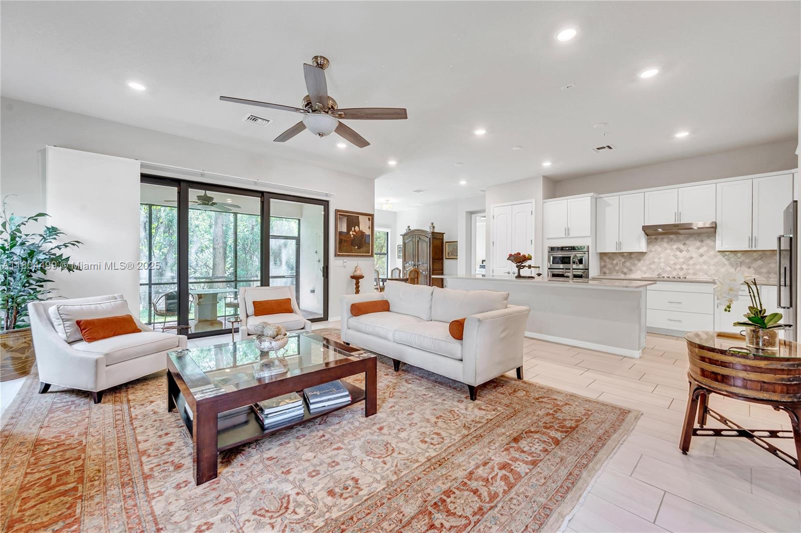 BOCA FLORES CONDO - Residential Lease