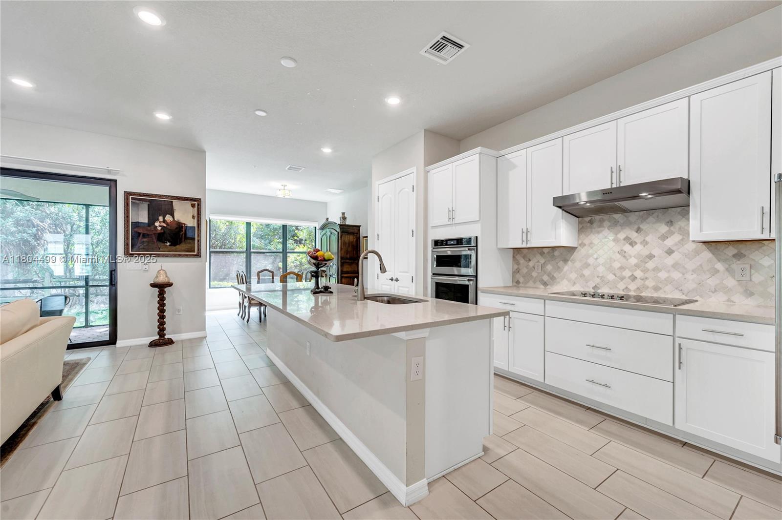 BOCA FLORES CONDO - Residential Lease