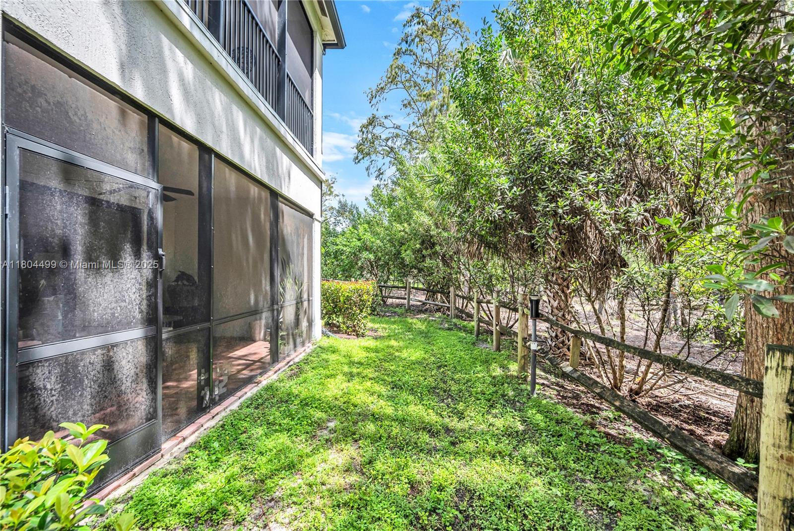 BOCA FLORES CONDO - Residential Lease