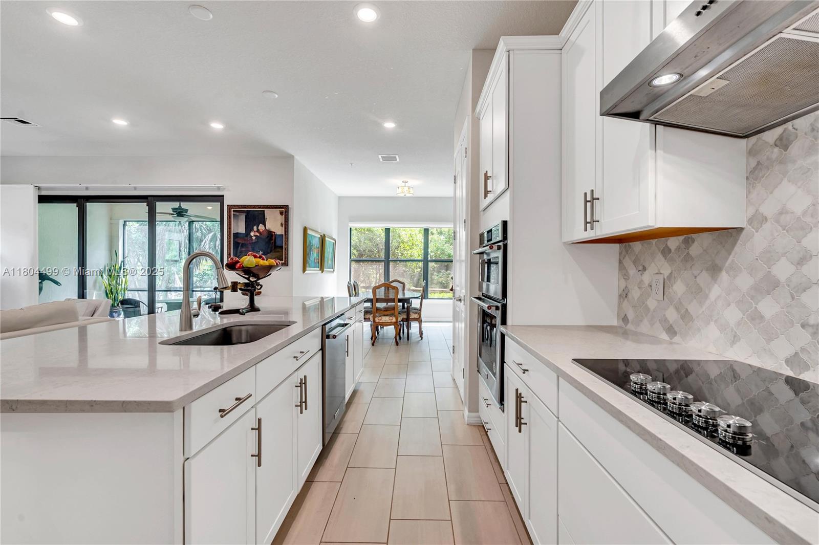 BOCA FLORES CONDO - Residential Lease