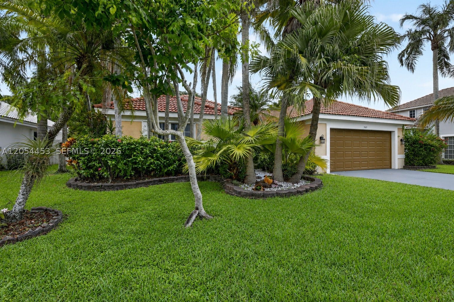 709 NW 177th Ave