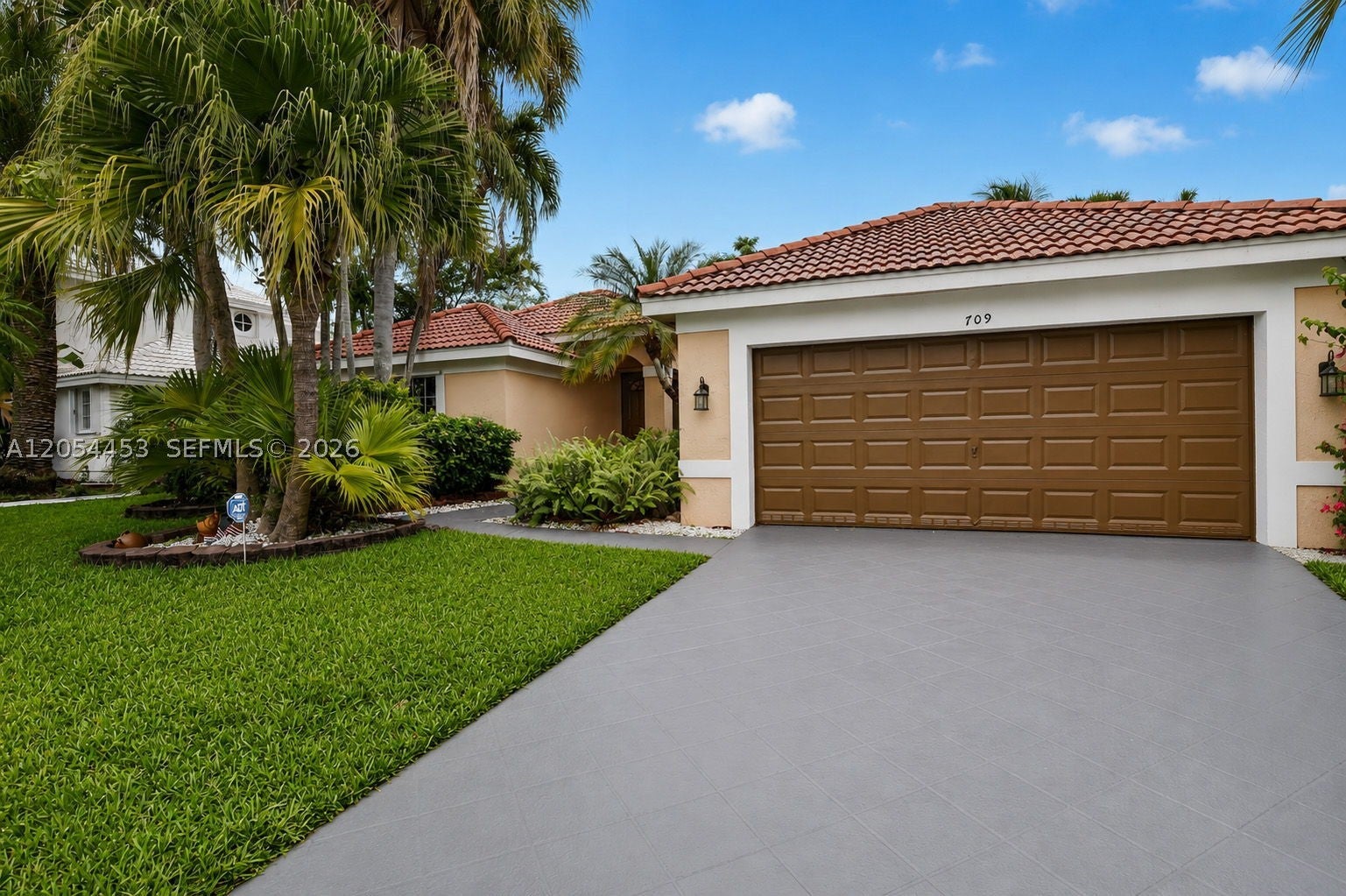 709 NW 177th Ave