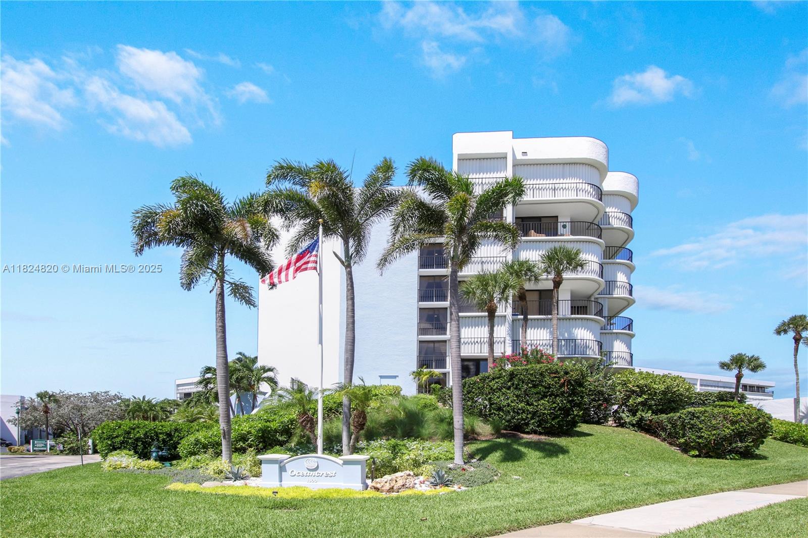 OCEANCREST CONDO APTS - Residential