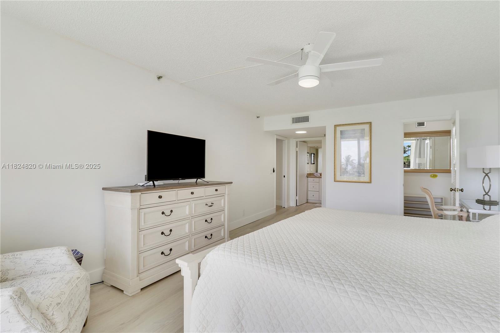 OCEANCREST CONDO APTS - Residential