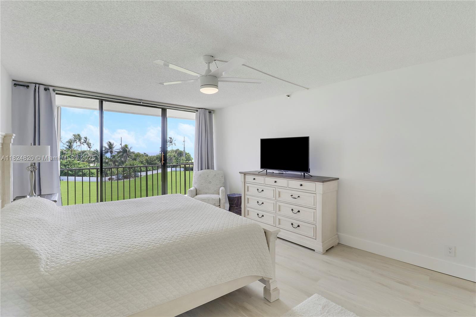 OCEANCREST CONDO APTS - Residential
