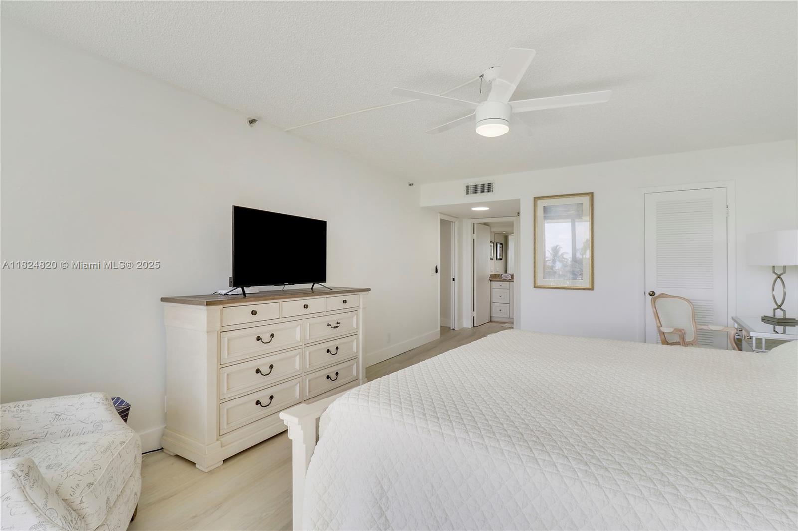 OCEANCREST CONDO APTS - Residential