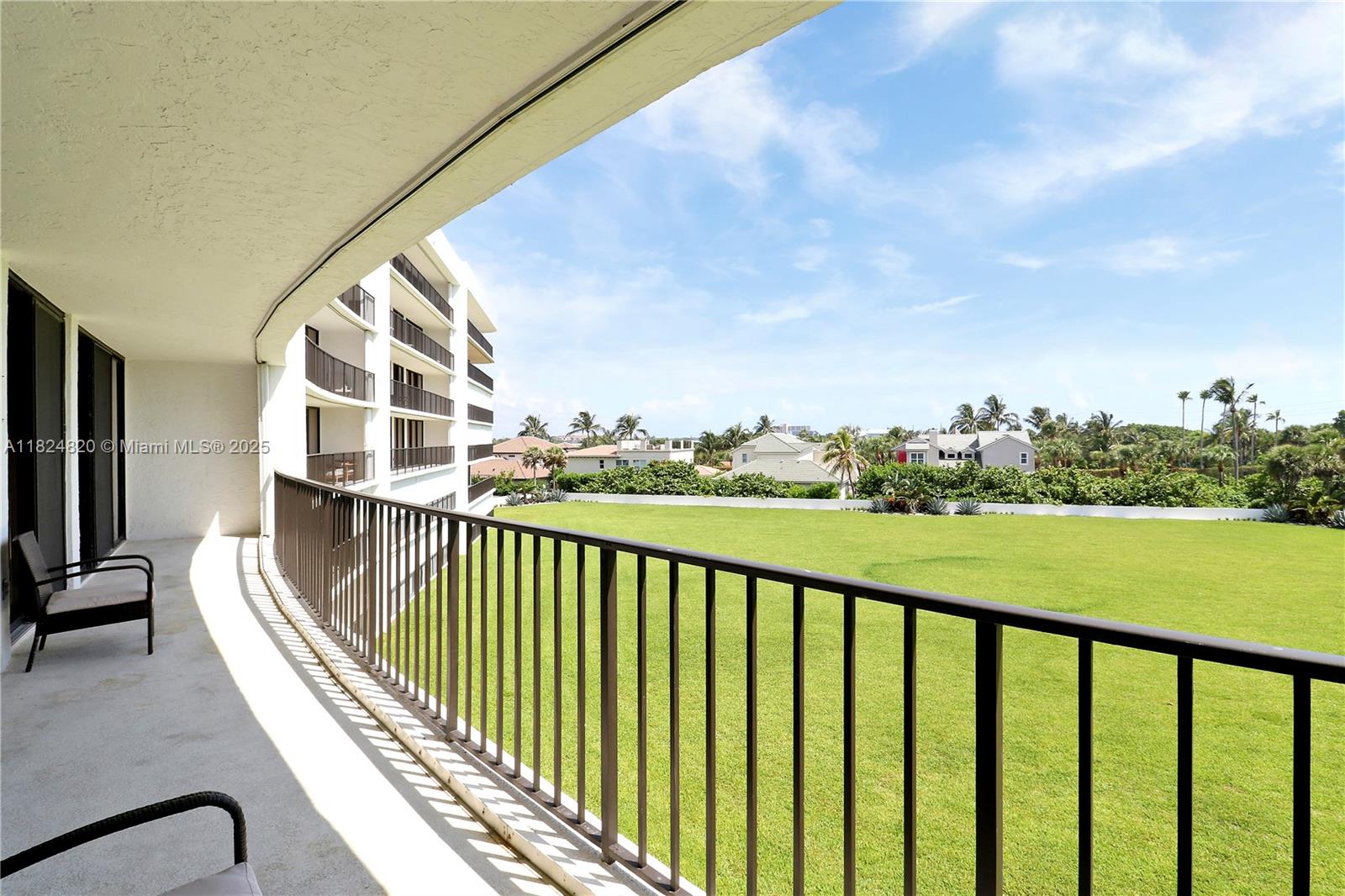 OCEANCREST CONDO APTS - Residential