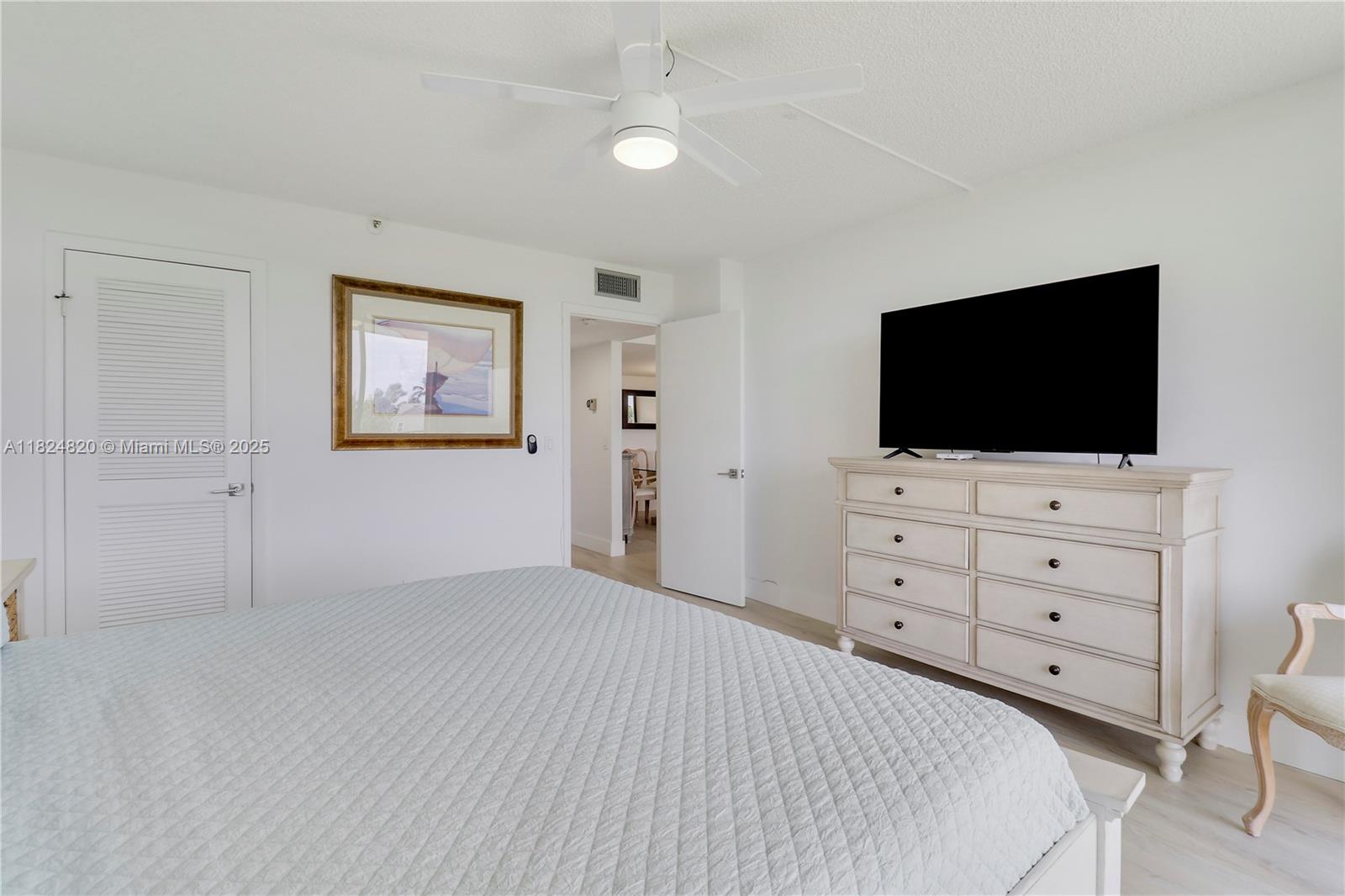 OCEANCREST CONDO APTS - Residential