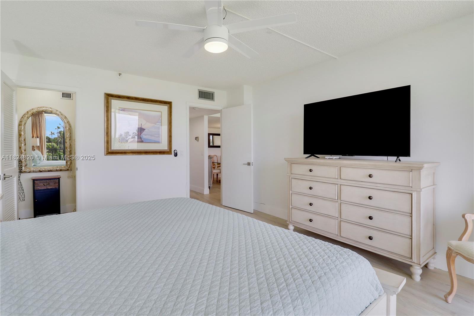 OCEANCREST CONDO APTS - Residential