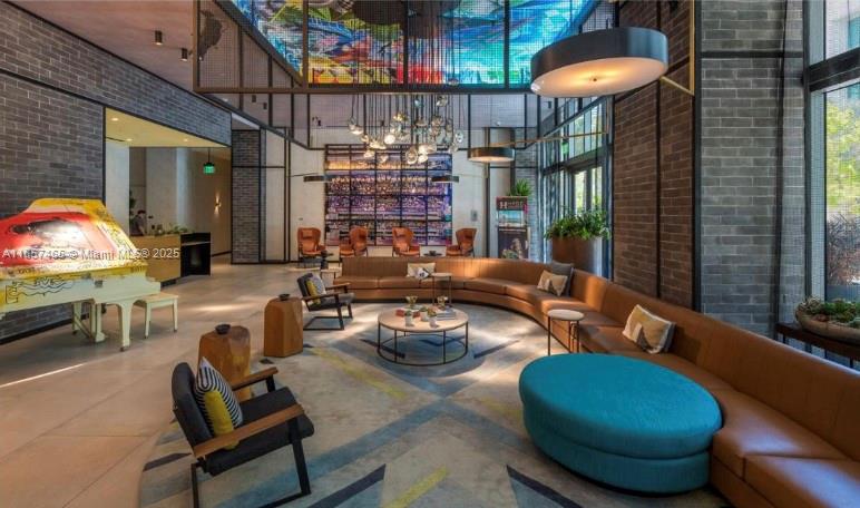 3401 MIDTOWN CONDO - Residential Lease