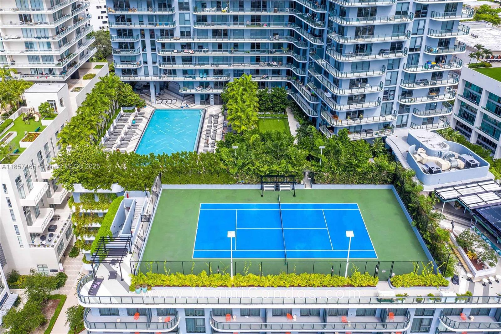 3401 MIDTOWN CONDO - Residential Lease