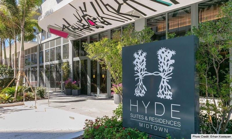 3401 MIDTOWN CONDO - Residential Lease