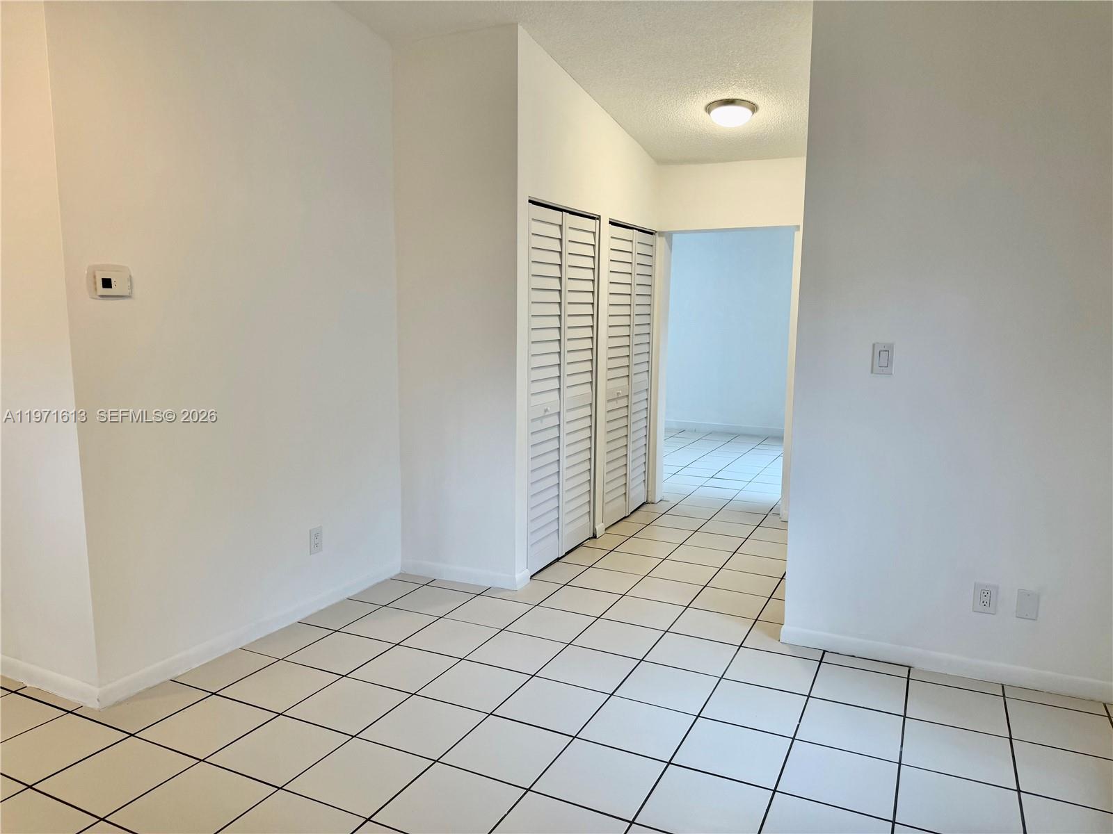 GREENGLADES CONDO NO 3 BL - Residential