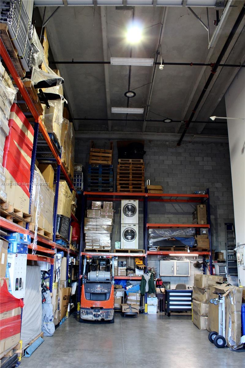 10891 NW 17th St 140