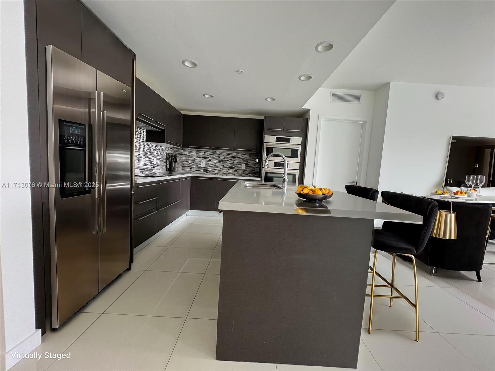 Rental Property at 7661 Nw 107th Ave 408, Doral, Miami-Dade County, Florida - Bedrooms: 3 
Bathrooms: 4  - $3,800 MO.