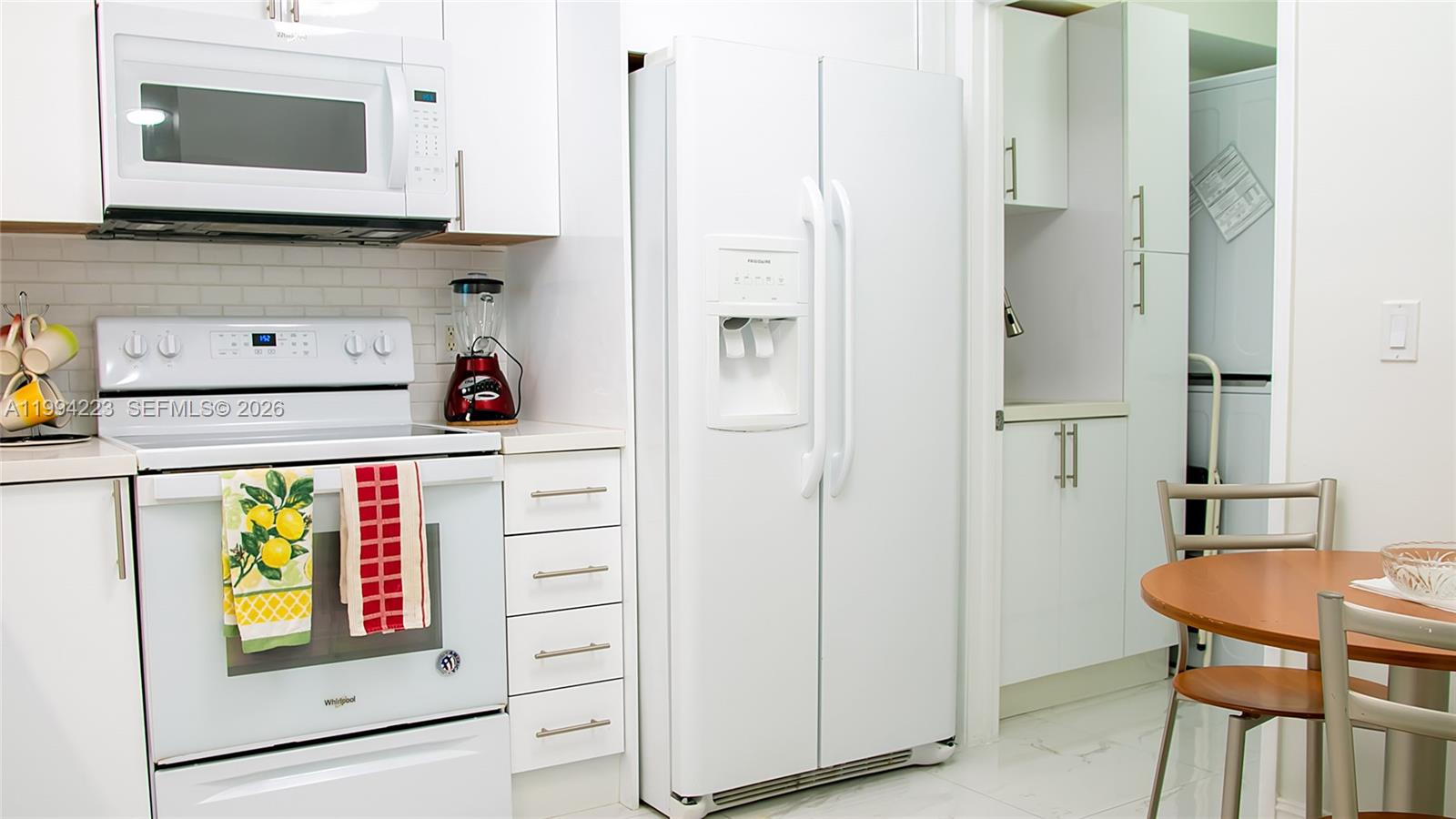 MARINA BAY CLUB CONDO HOT - Residential Lease