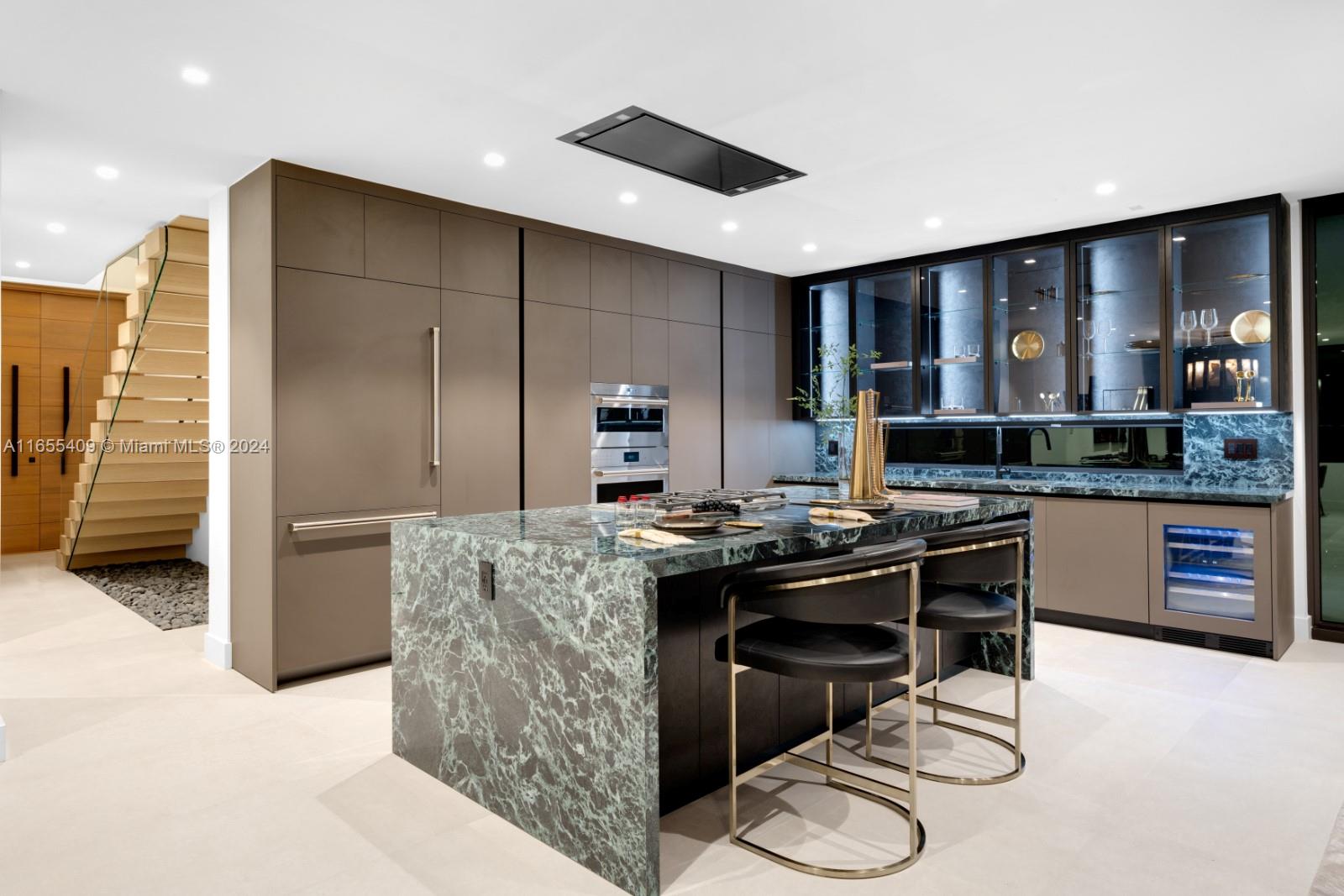 LAKE VIEW SUB - Residential