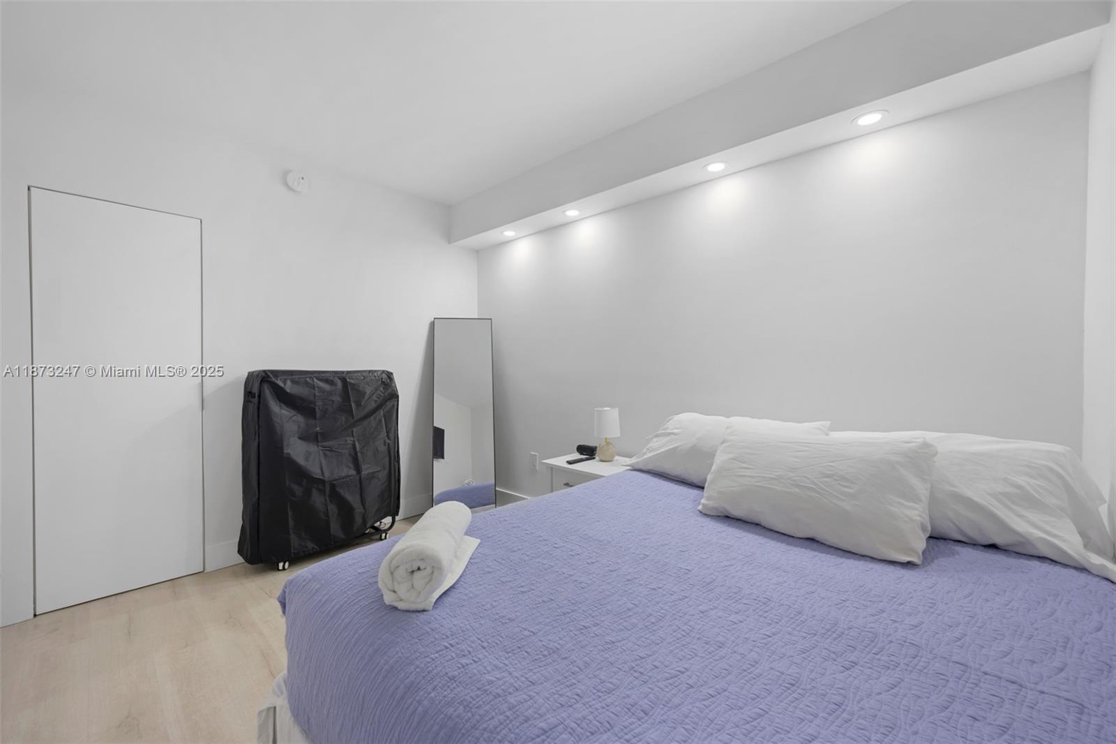 OCEAN RESERVE CONDO - Residential Lease