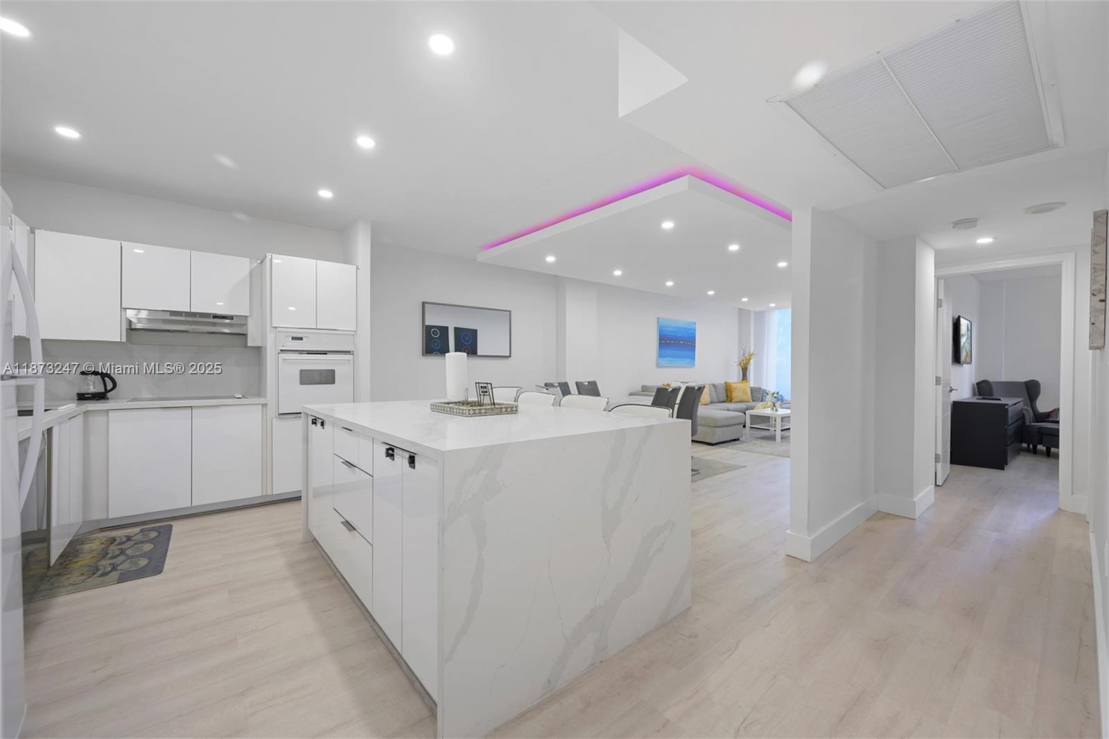 OCEAN RESERVE CONDO - Residential Lease