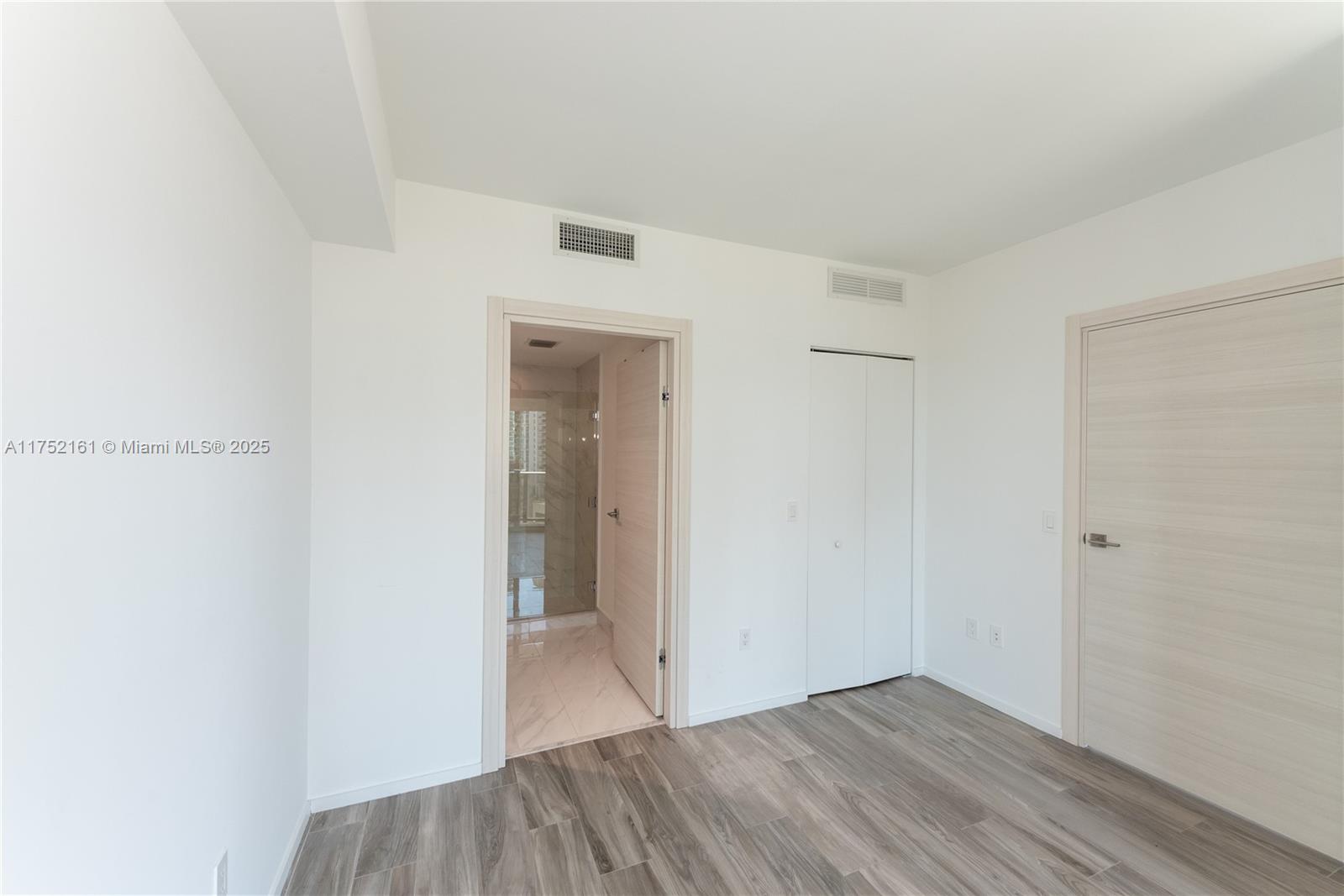 801 SMA RESIDENCES CONDO - Residential