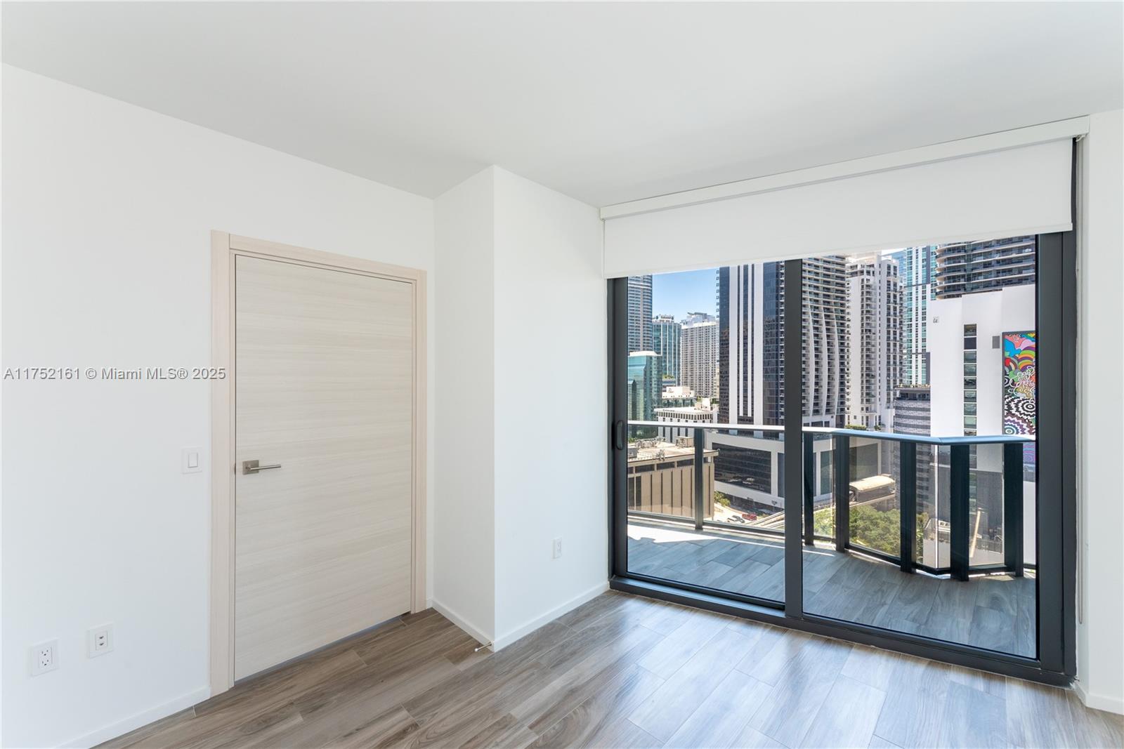 801 SMA RESIDENCES CONDO - Residential