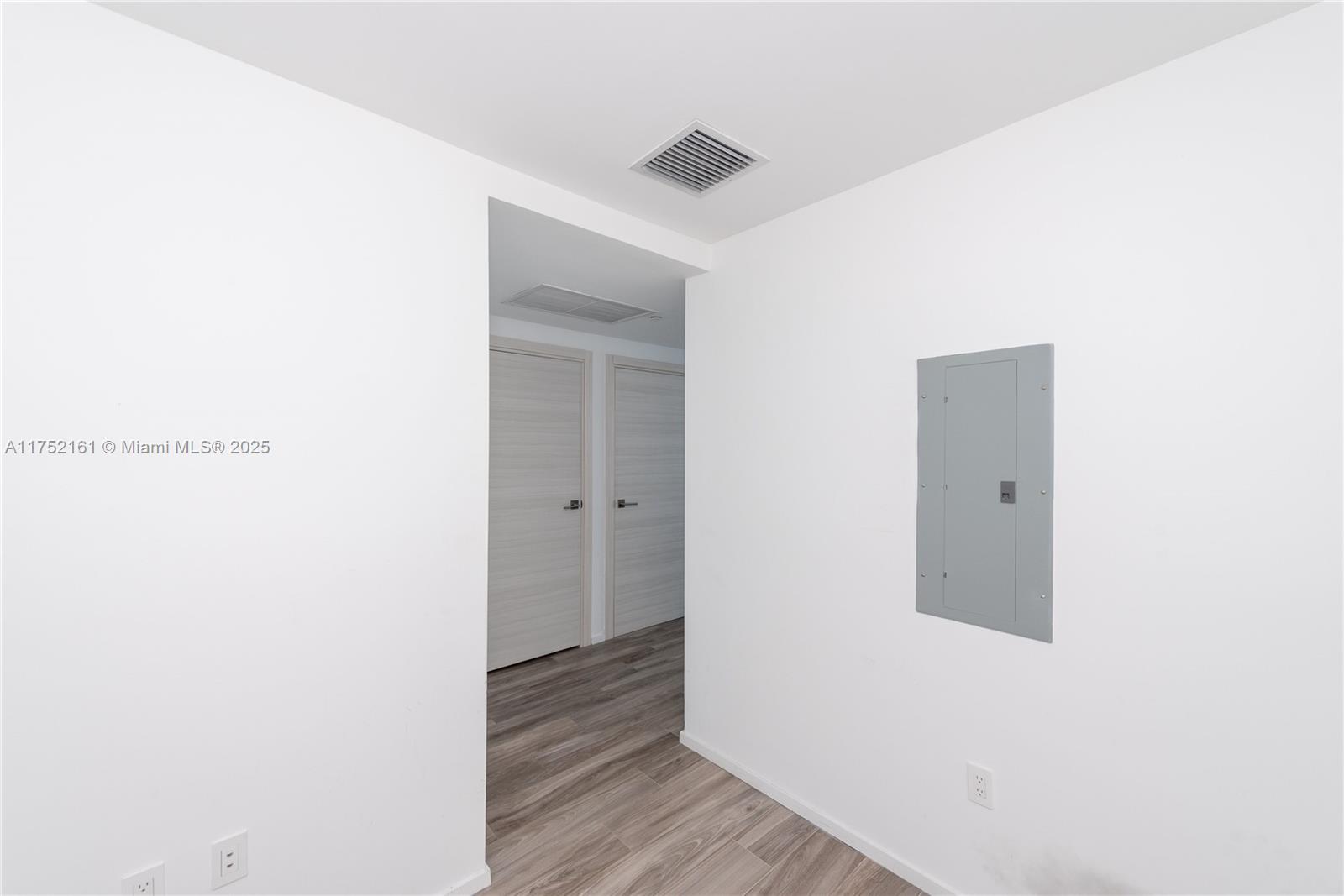 801 SMA RESIDENCES CONDO - Residential