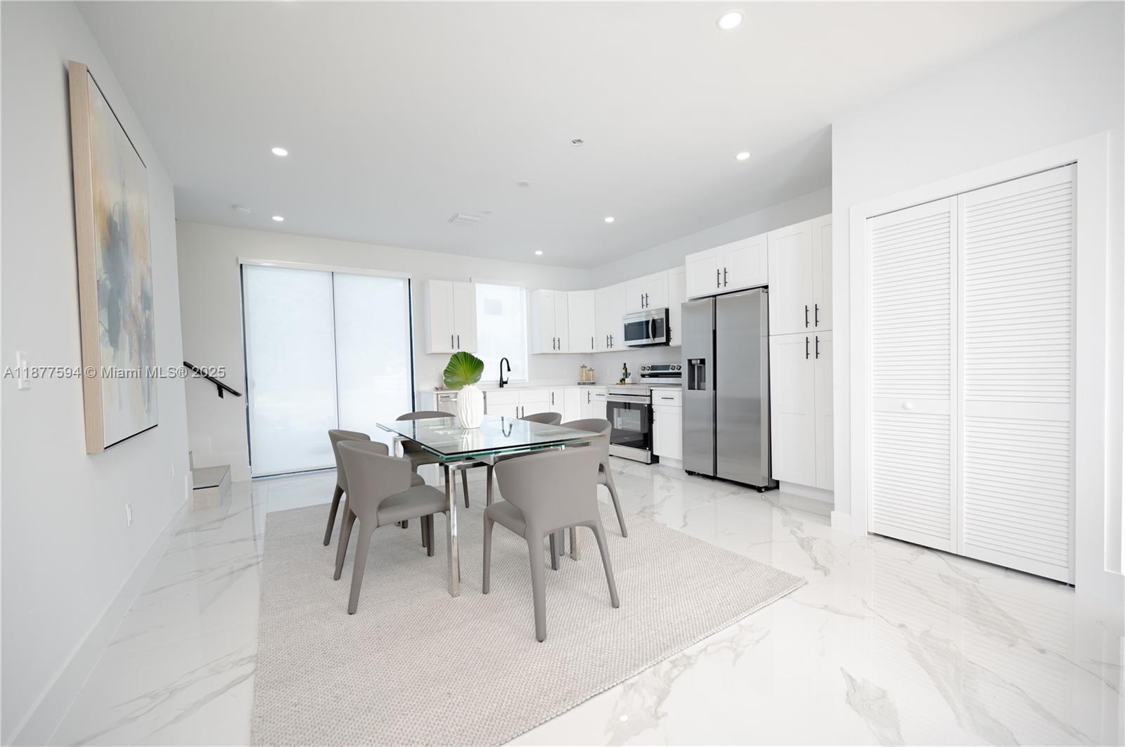 TOWN OF FLORIDA CITY - Residential