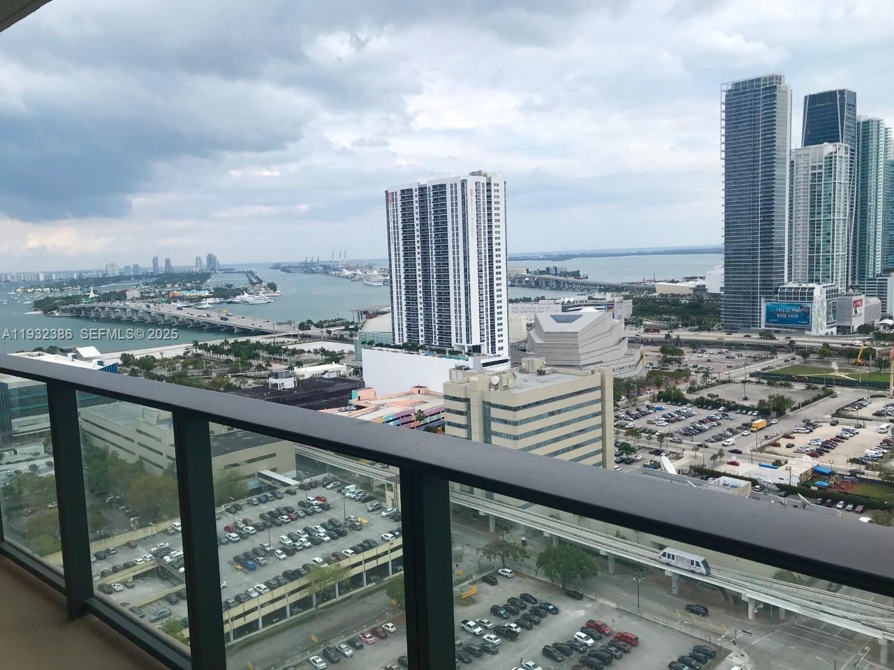 1600 NE 1st Ave 3009