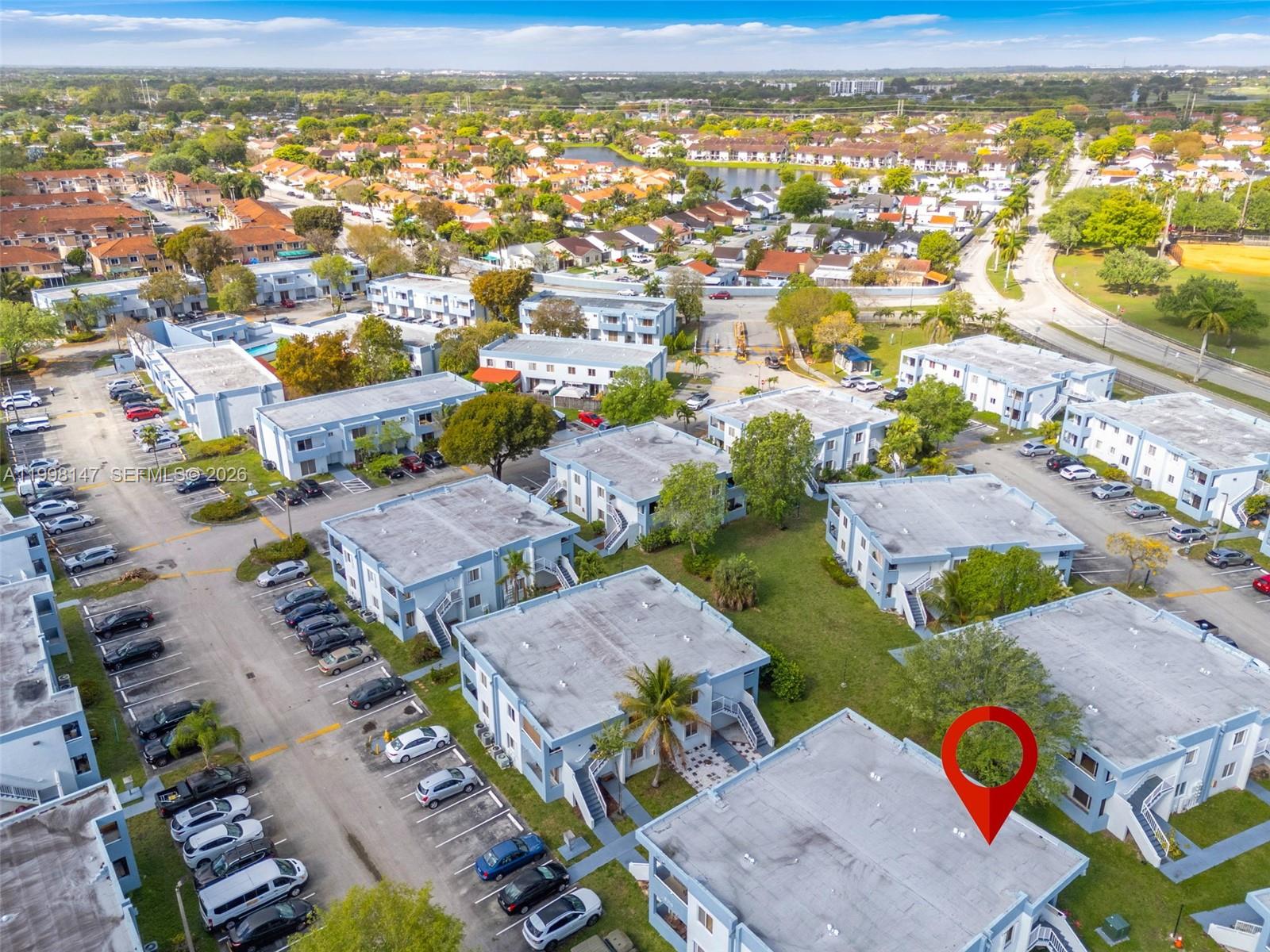 LAKE FOREST PARK CONDO VI - Residential