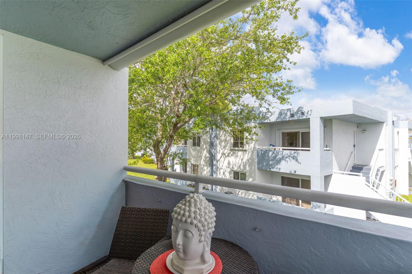 LAKE FOREST PARK CONDO VI - Residential