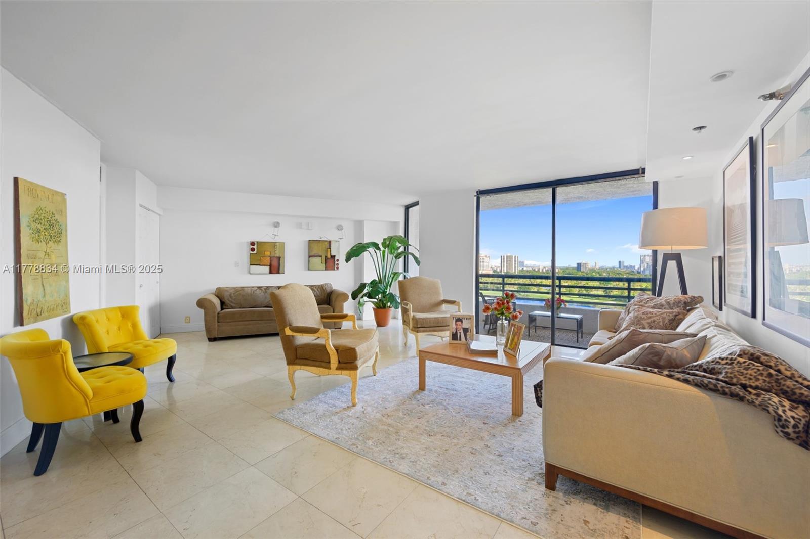 3300 Ne 191st St 1510, Aventura, Miami-Dade County, Florida - 1 Bedrooms  
2 Bathrooms - 