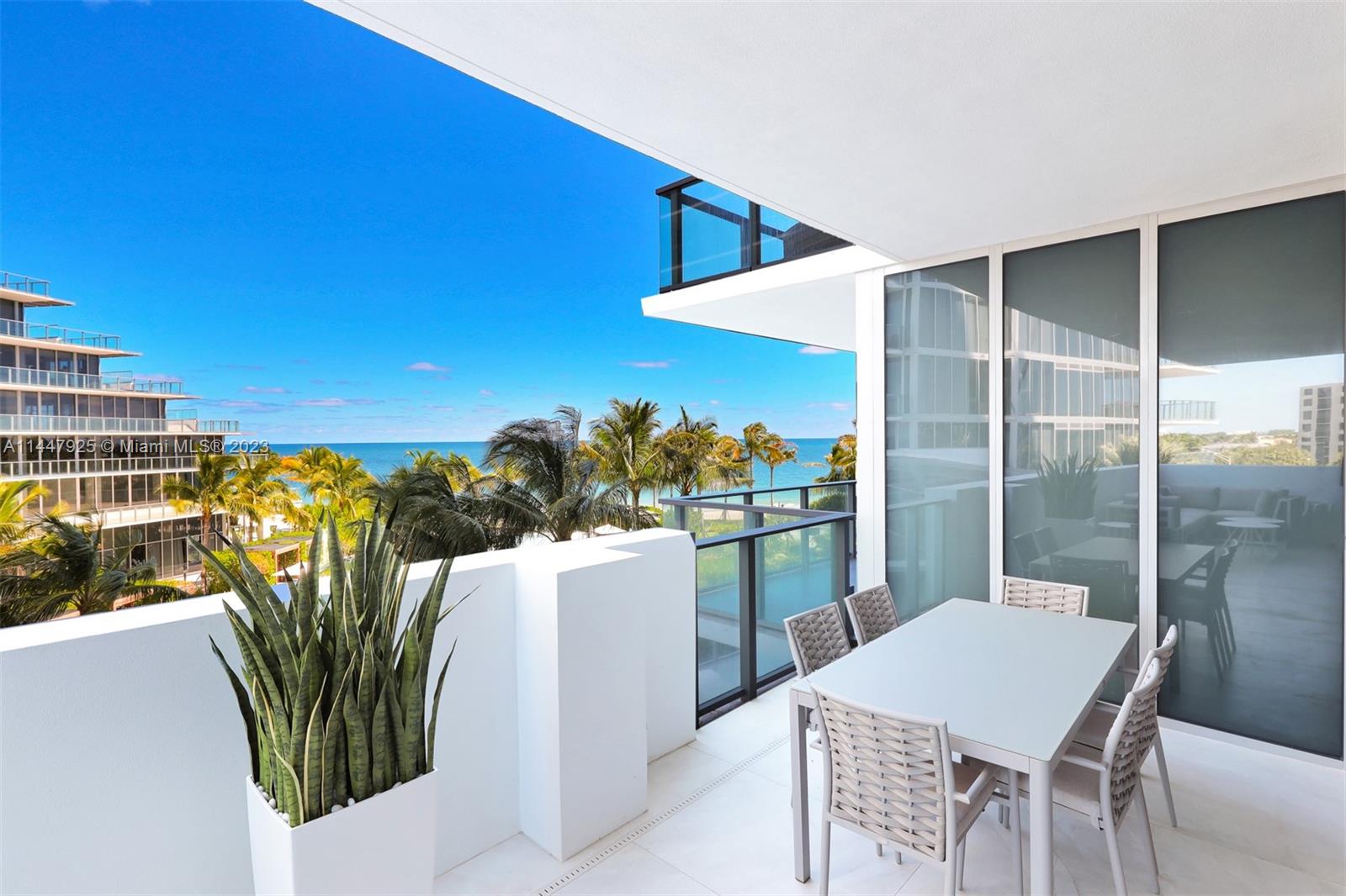 Auberge Beach Residences - Residential