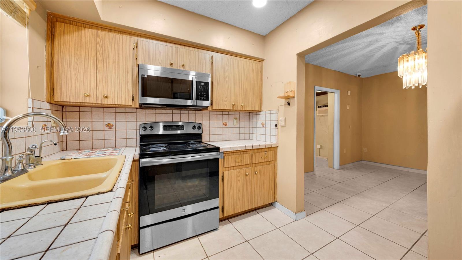 THE PINES - Residential Income