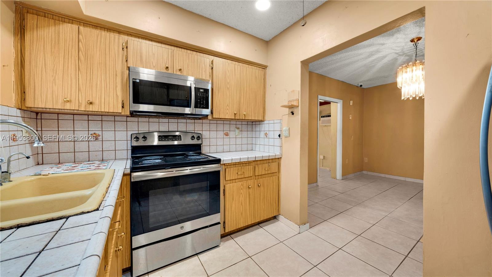 THE PINES - Residential Income