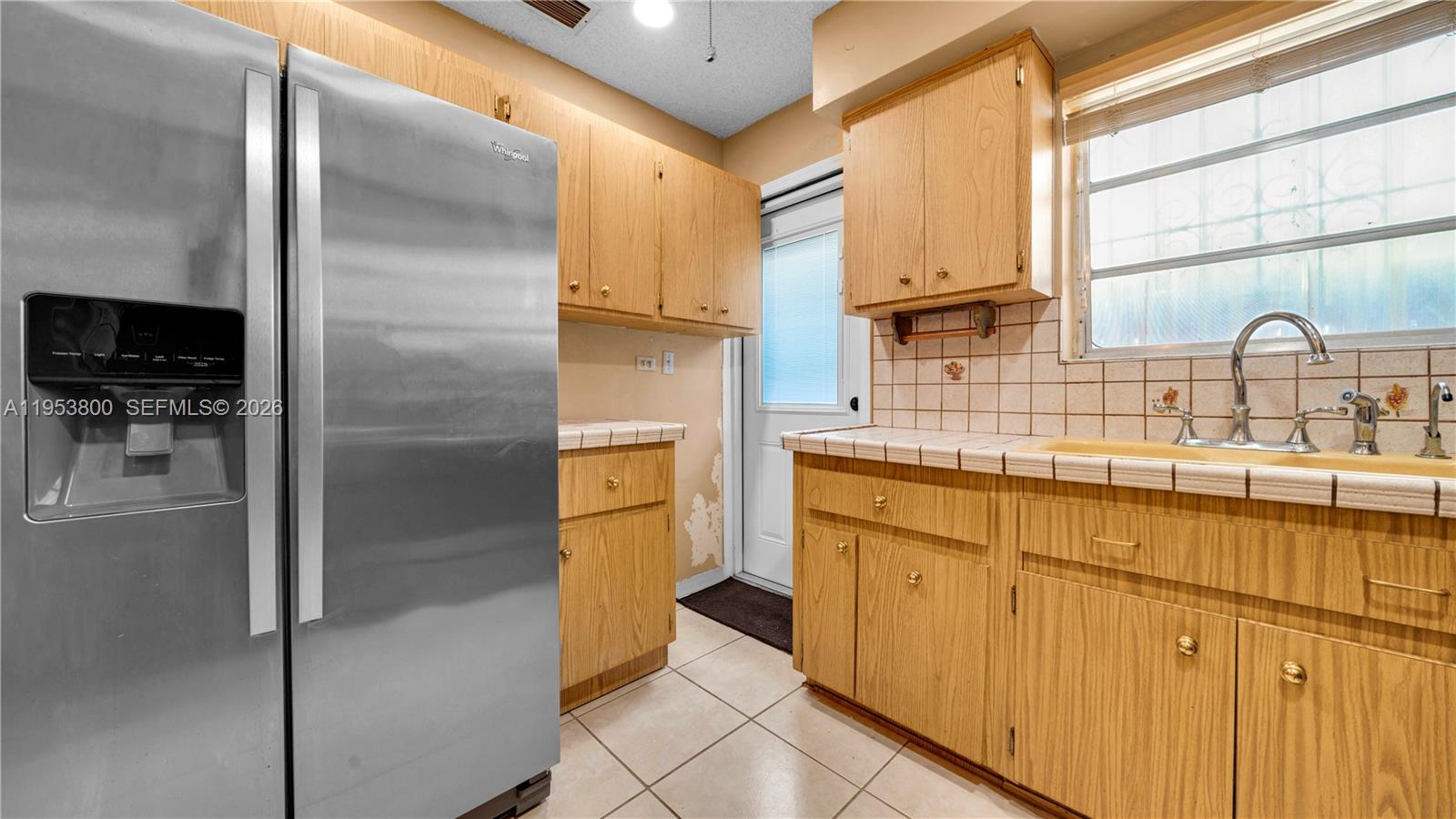 THE PINES - Residential Income