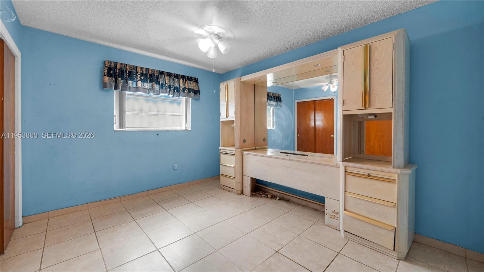 THE PINES - Residential Income