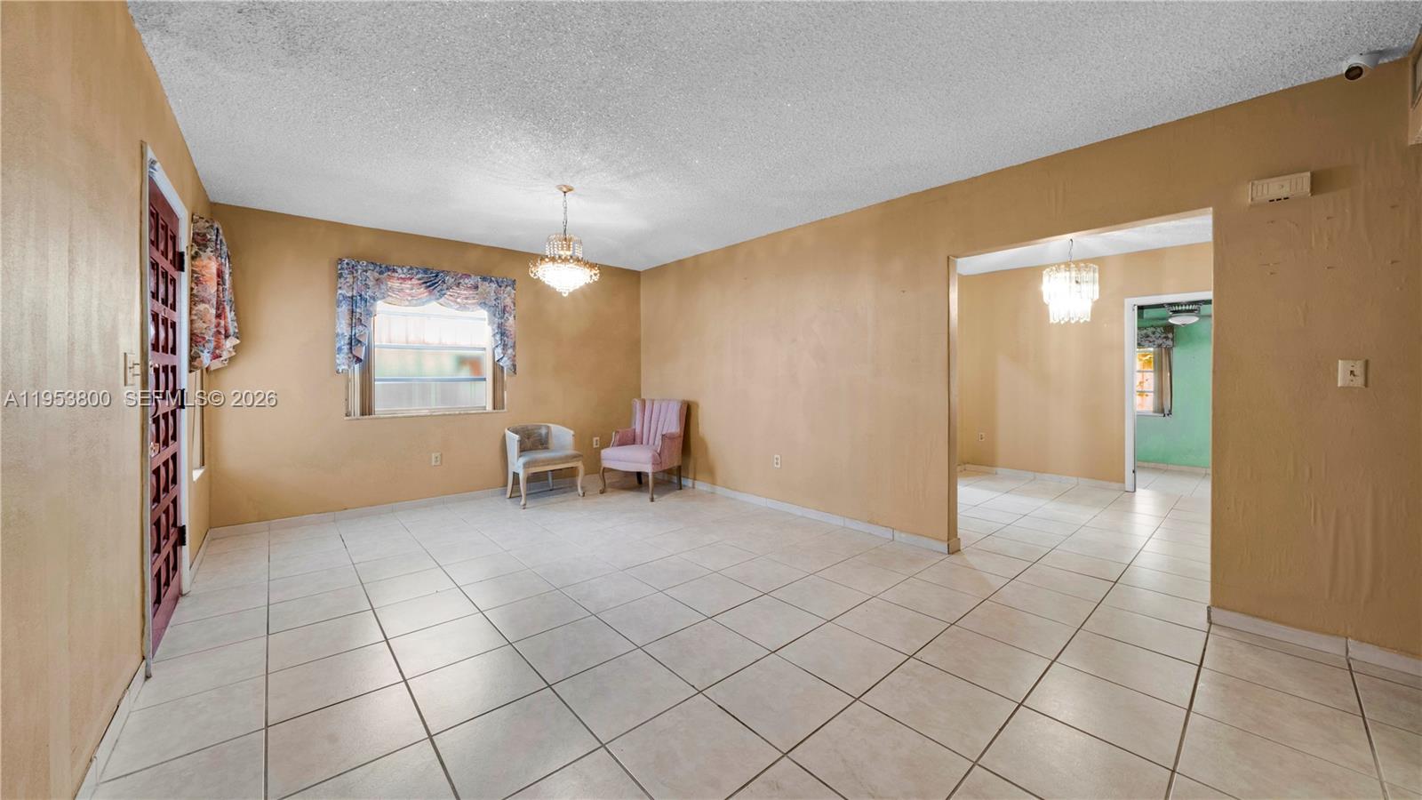 THE PINES - Residential Income