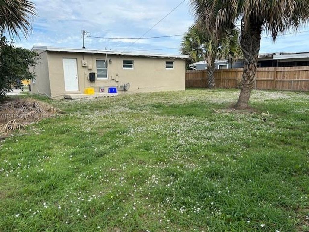 Photo of 1354 11th St, West Palm Beach, FL 33401 (MLS # A11511872)