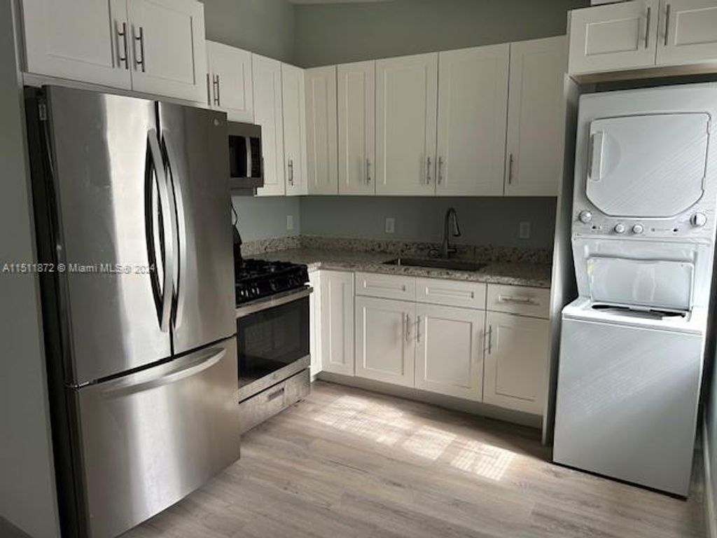 Photo of 1354 11th St, West Palm Beach, FL 33401 (MLS # A11511872)