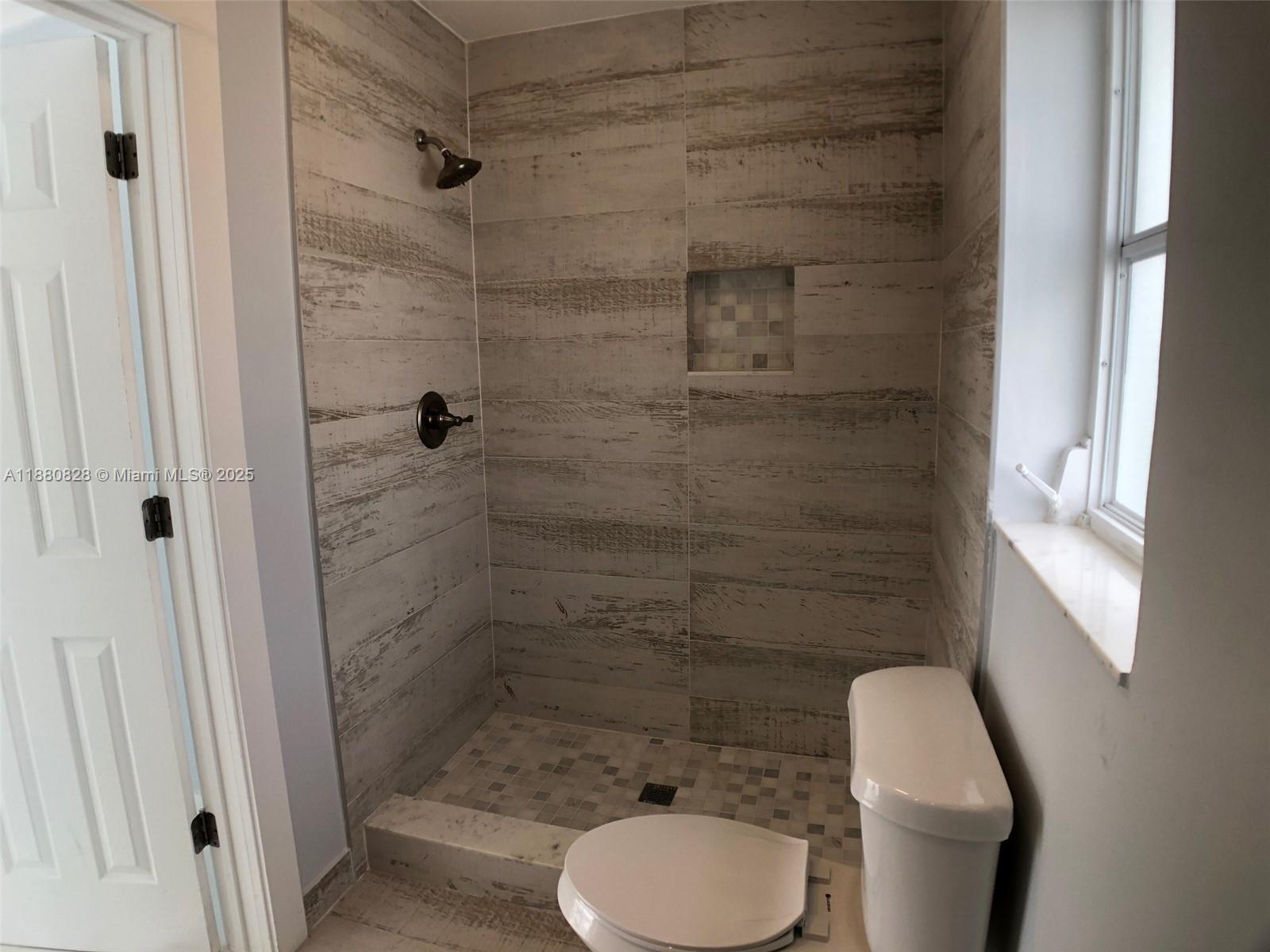 CORAL TERRACE - Residential Lease