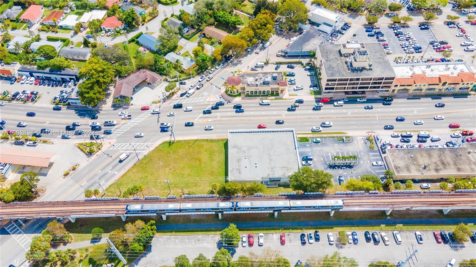 C GAB RIVIERA SEC PT 2 RE - Commercial Sale