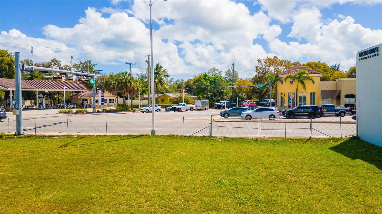 C GAB RIVIERA SEC PT 2 RE - Commercial Sale