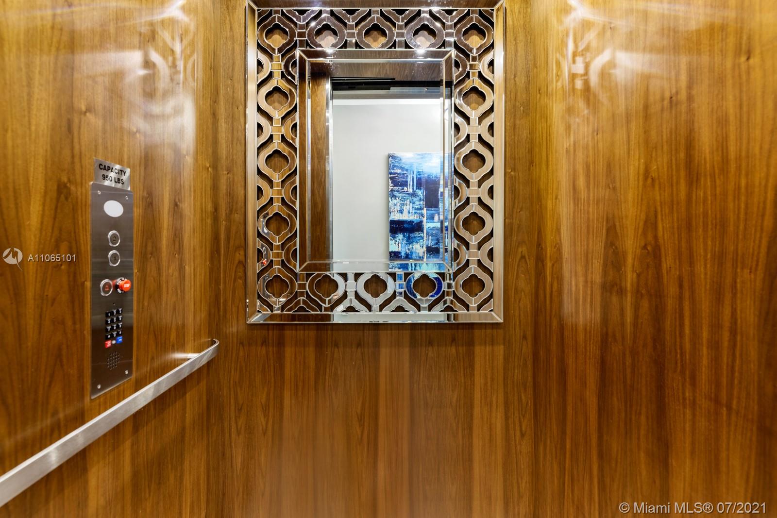 SEA ISLAND - Residential