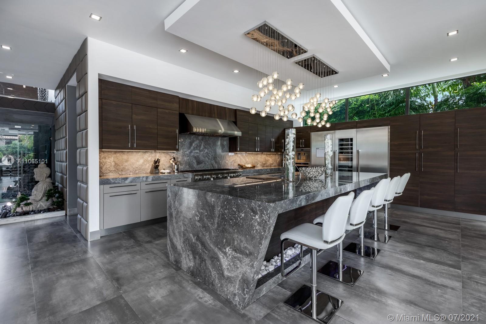 SEA ISLAND - Residential