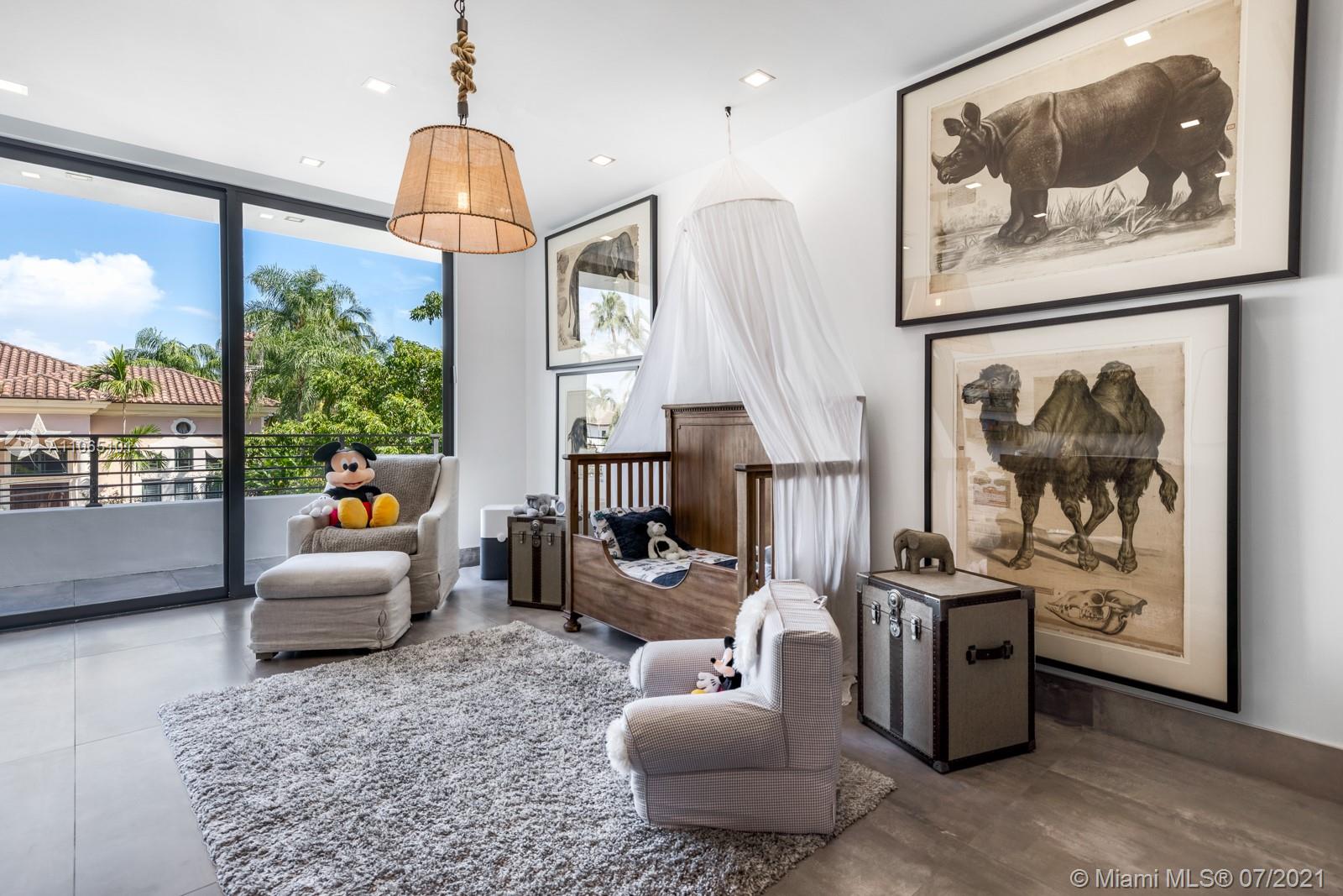 SEA ISLAND - Residential