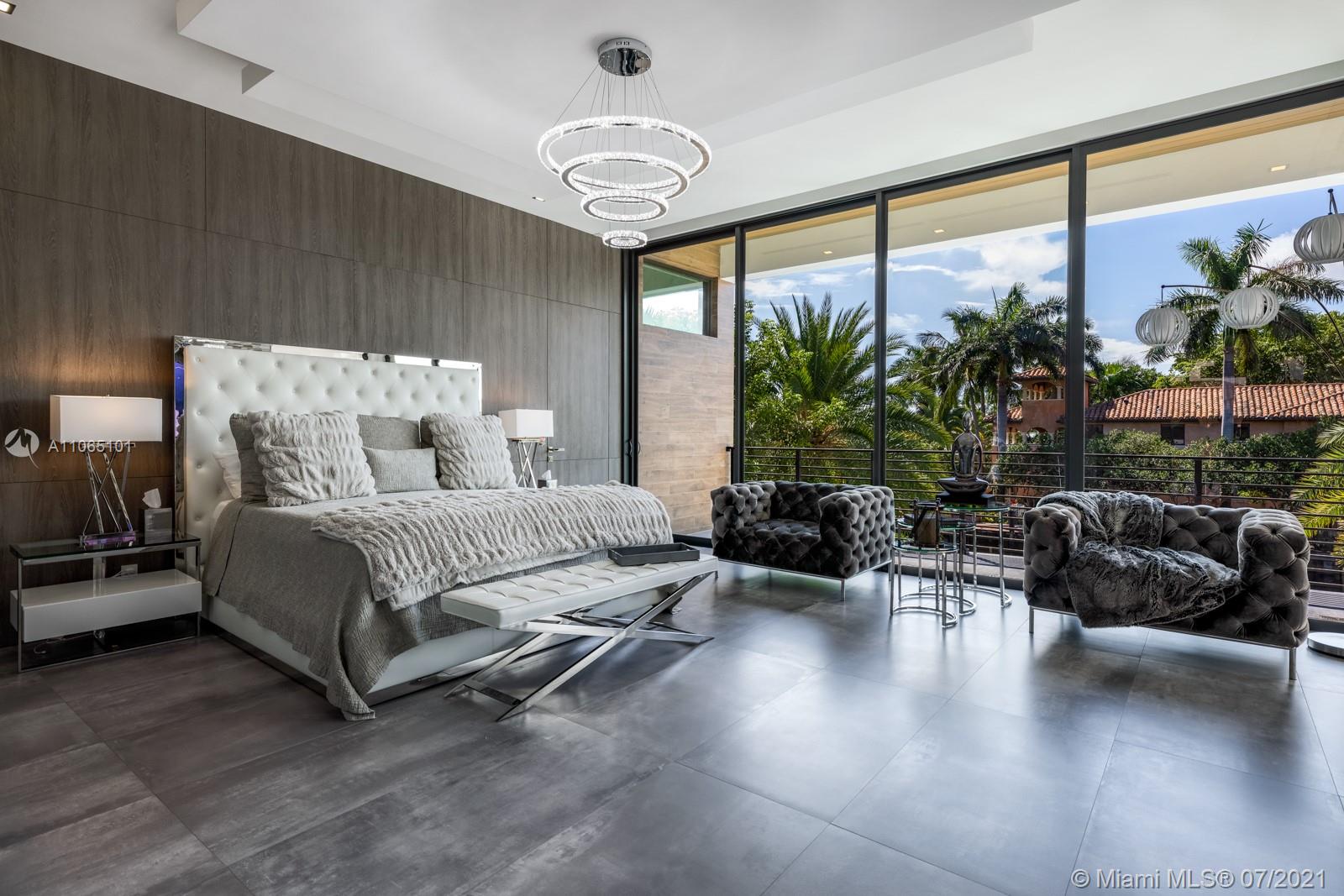 SEA ISLAND - Residential