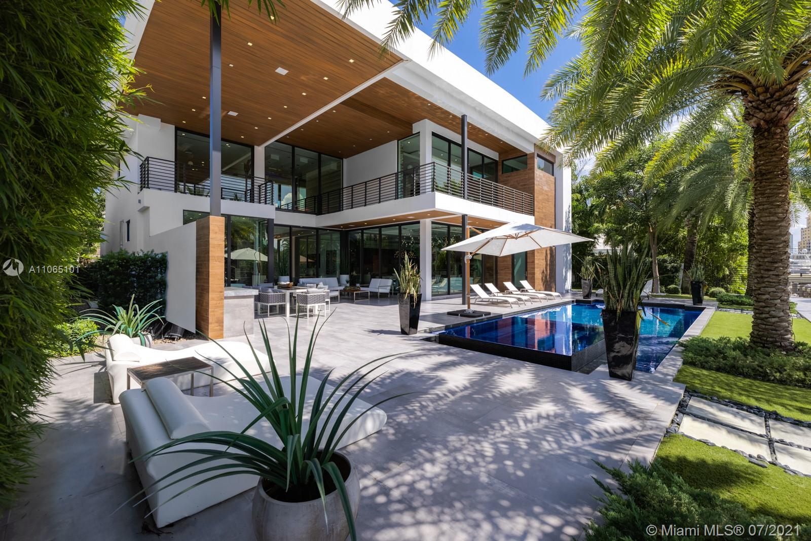 SEA ISLAND - Residential