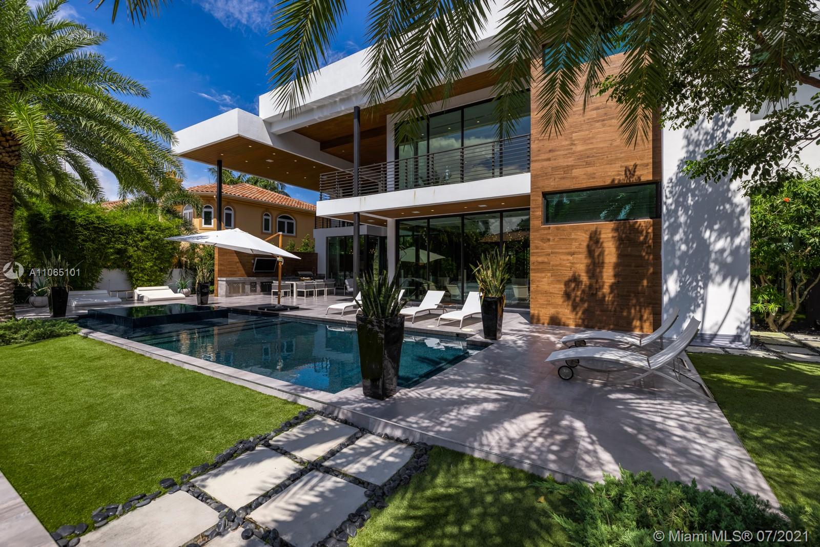 SEA ISLAND - Residential